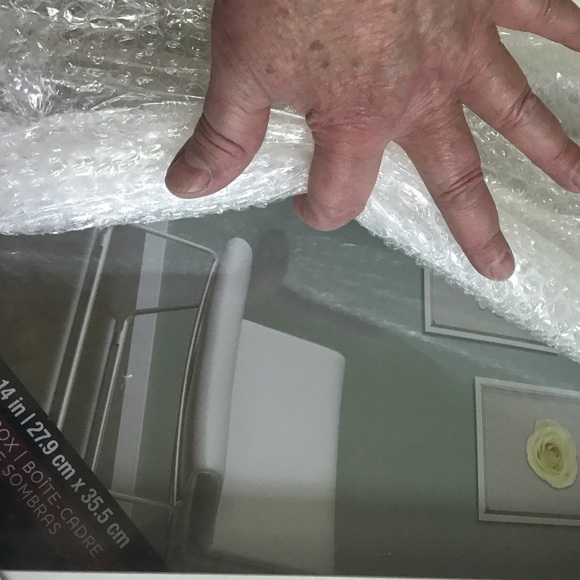 Shadow box frames set of 2 , color white , 11”x 14” - Picture 4 of 6